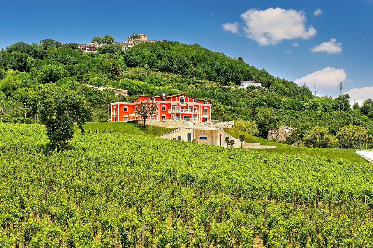 Tenuta Ippocrate Montefredane Exterior photo